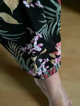 Pantalon Fluide Imprimé Tropical taille cordon – Image 4