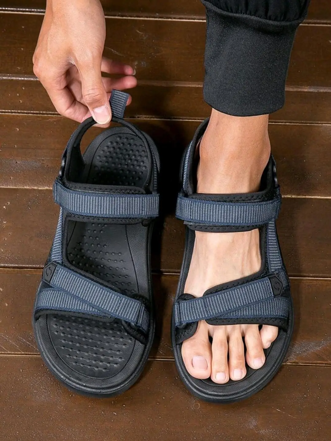 1000020032-1.jpg Sandales velcro Mixte H/F – Image 1